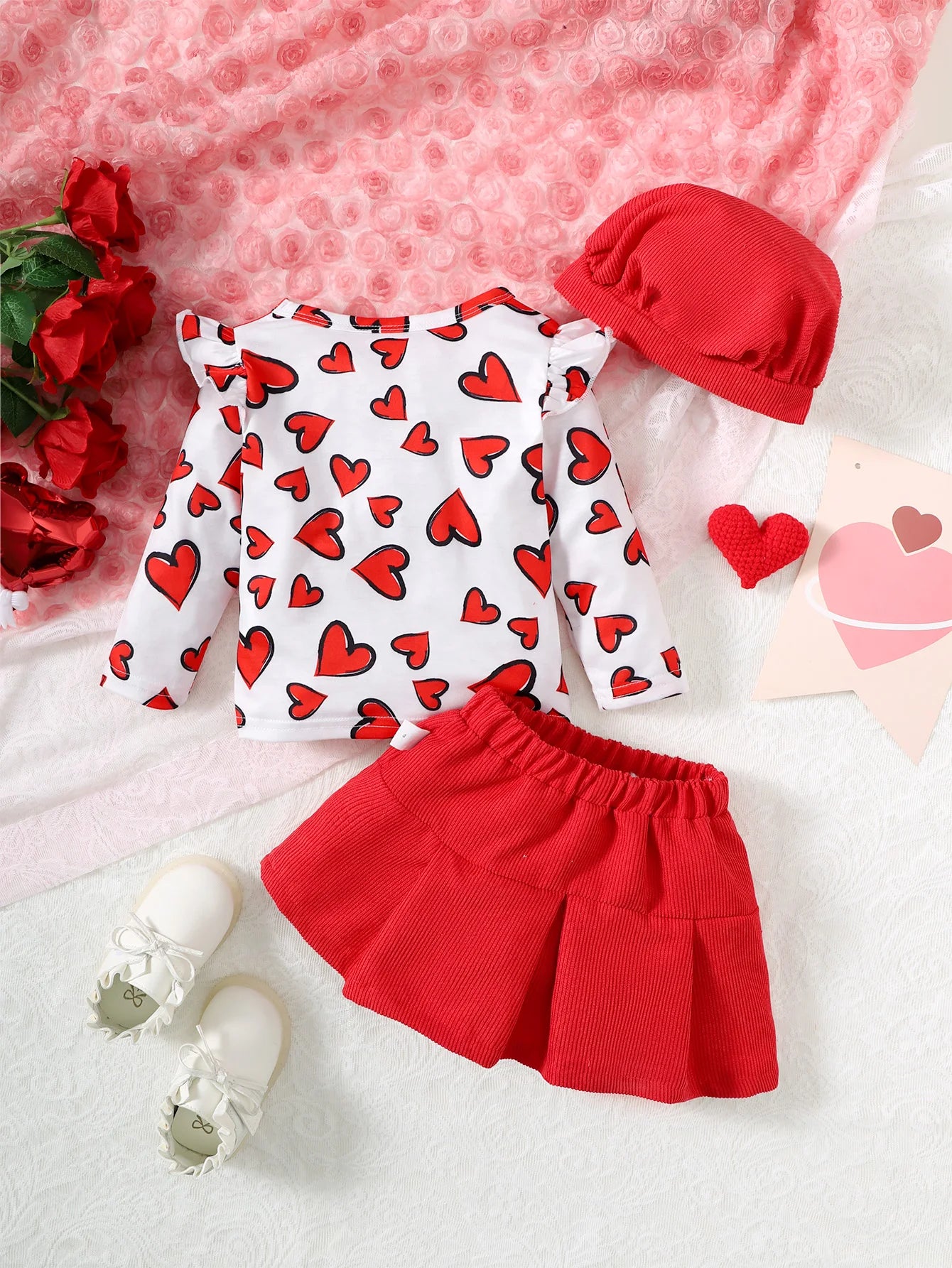 Spring And Autumn Baby Girl Fashion Round Neck Love Printed Long Sleeve