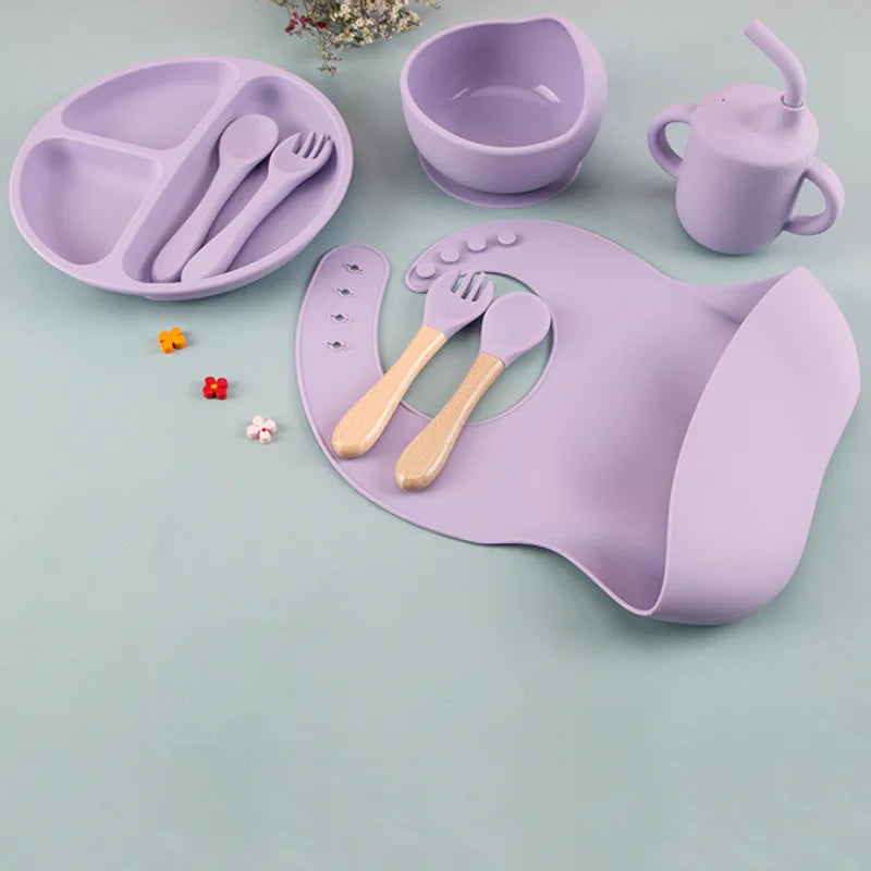 8PCS/Set BPA Free Silicone Baby Feeding Set Sucker Bowl Dishes Plate Straw Cup Spoon Forks Baby Bib