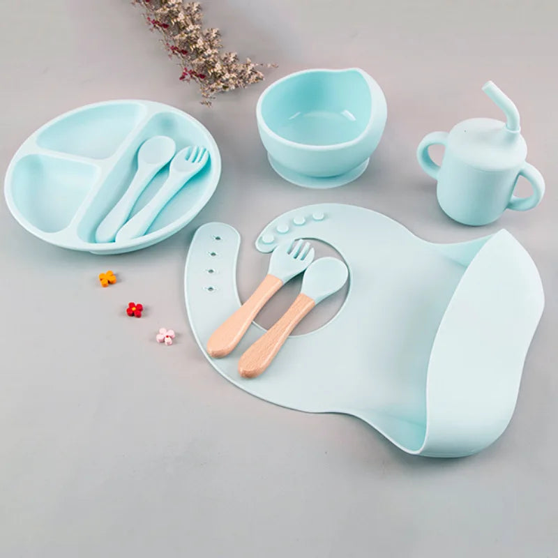 8PCS/Set BPA Free Silicone Baby Feeding Set Sucker Bowl Dishes Plate Straw Cup Spoon Forks Baby Bib