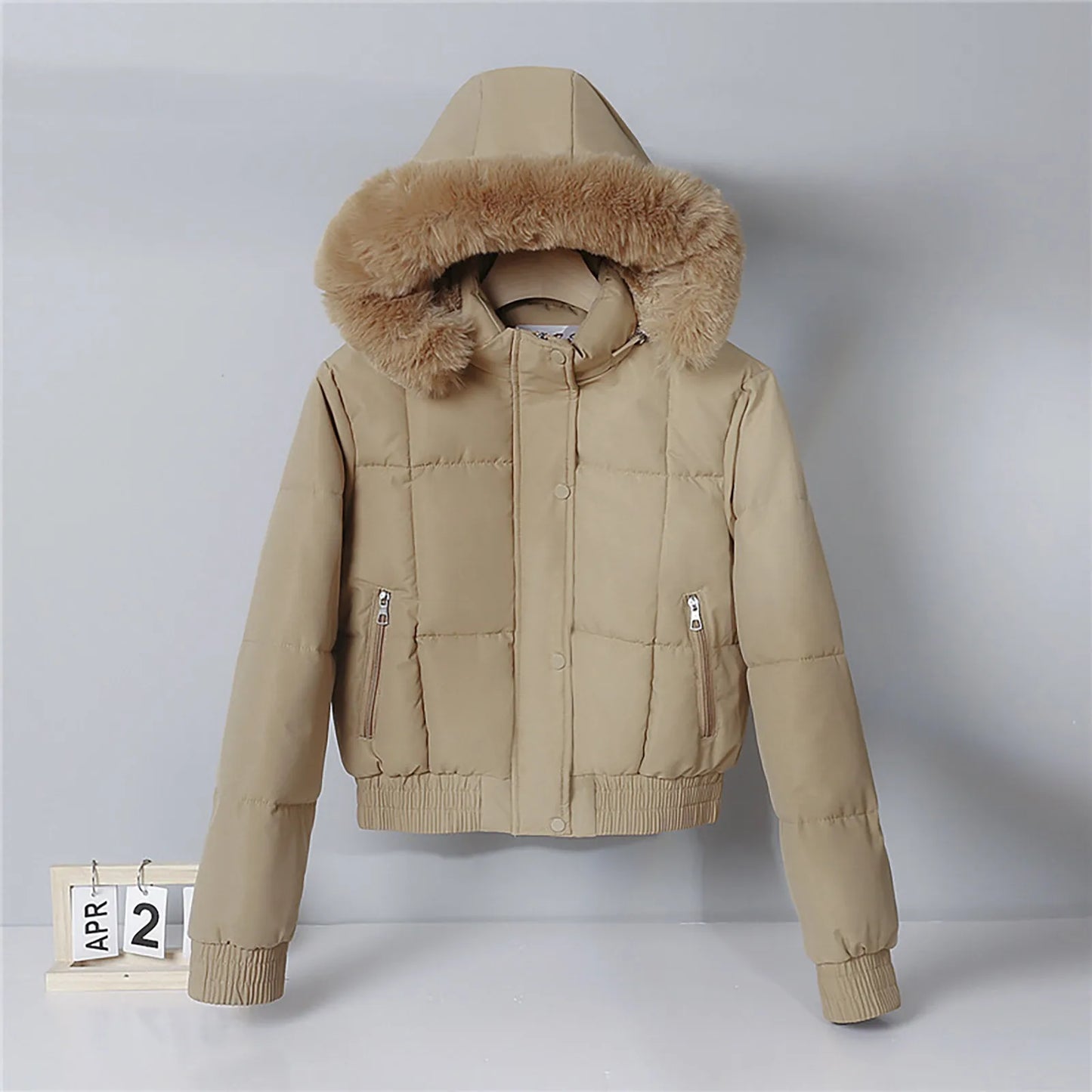 Women‘s Trendy Winter Warm Puffer Jackets